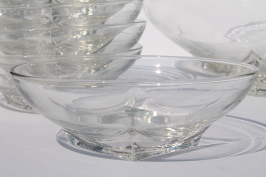 Mod vintage Simplicity glass salad set, square base round bowls mint in box