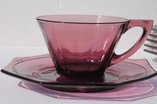 Moroccan amethyst glass cups and saucers, mid-century vintage Hazel Atlas glass