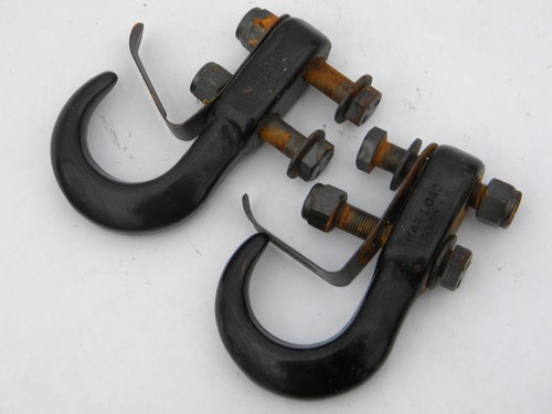 Pair of forged iron pulling chain tow hooks for truck bumper 5 ton max