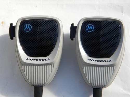 Pair vintage Motorola HMN1001B radio microphone handsets