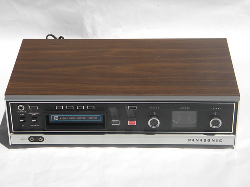 Retro 70s Panasonic RS-803US 8-track cassette stereo tape deck player