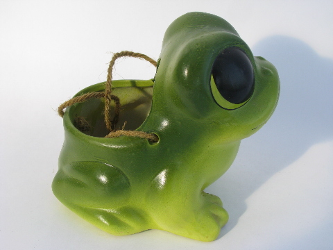 Retro 70s vintage big-eyed frog pottery flower pot, ceramic hanging planter