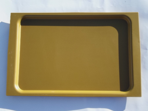Retro black & mustard gold serving trays, vintage David Douglas melmac