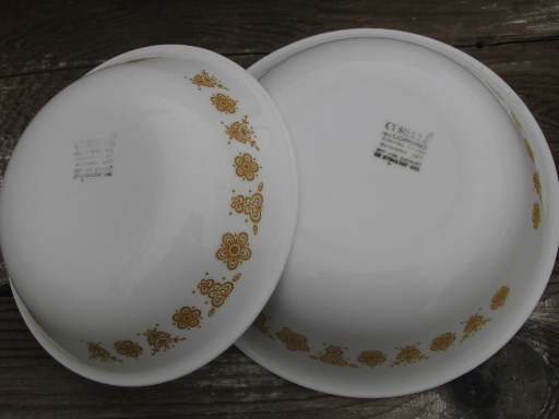 Retro butterflies Corelle butterfly gold glass bowls in large and small