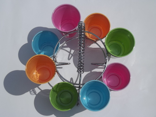 Retro chrome carrier rack, party drinking glasses holder fits solo cups!