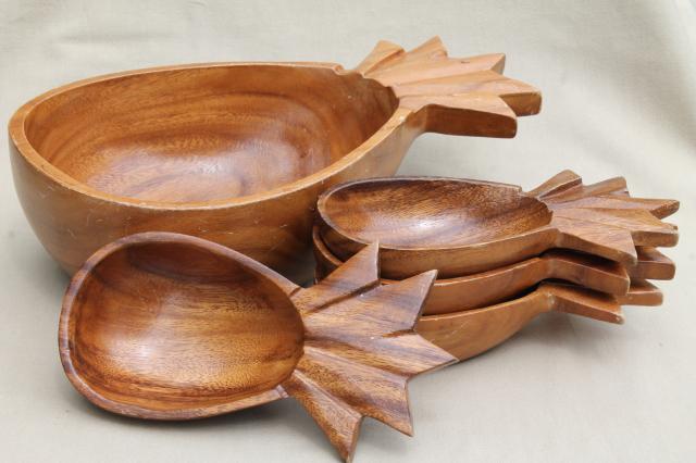 retro pineapple bowls, luau tiki bar island style, 60s vintage monkey pod wood salad set
