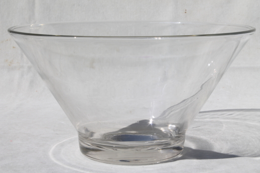 Retro vintage Anchor Hocking clear glass chip & dip bowls set w/ mod flared shape