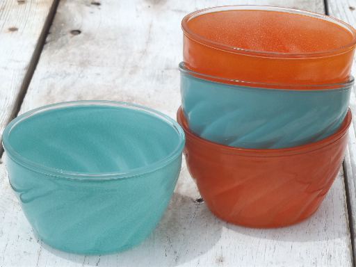 Retro vintage kitchen glass cottage cheese bowls, fiesta rainbow colors