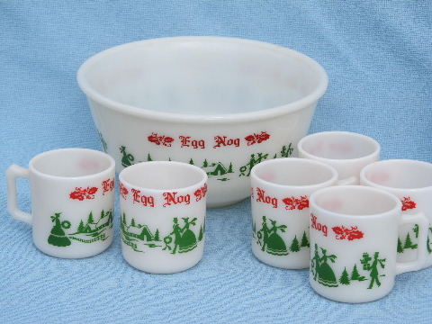 Rum spiked eggnog Christmas punch set, 1950s vintage bowl and cups