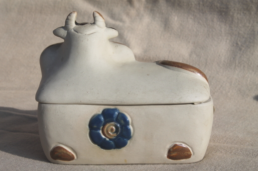 Rustic vintage pottery cow butter dish or jam pot, 70s 80s Japan stoneware