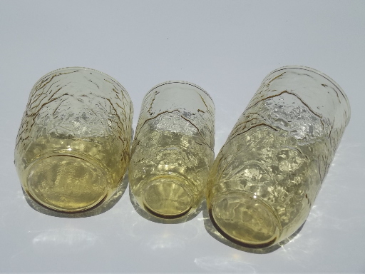 Set of amber gold leaf glasses, vintage Anchor Hocking, forest pattern
