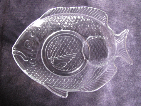 Set of glass fish-shaped plates to hold fish fry & sauce cups