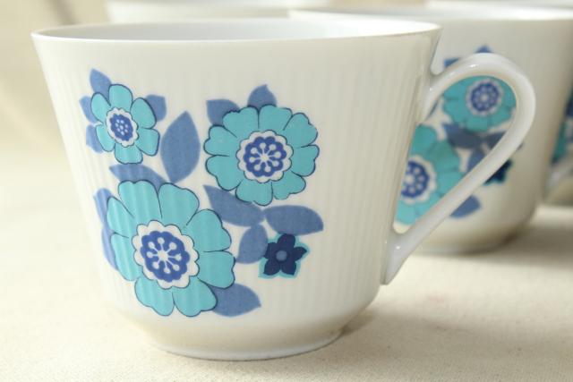 set of six vintage coffee or tea cups, mid-century mod blue daisy flowers china
