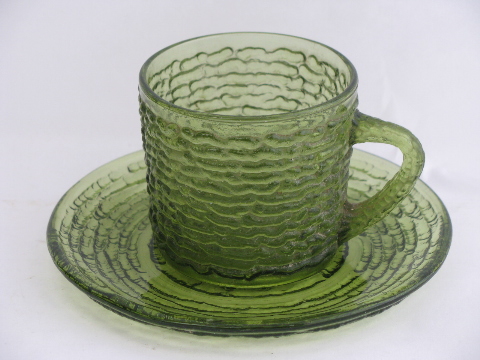Soreno pattern vintage glassware, glass cups & saucers, retro avocado green
