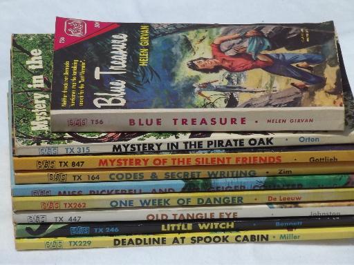 Teen mystery / adventure, late 60s vintage children's book club stories