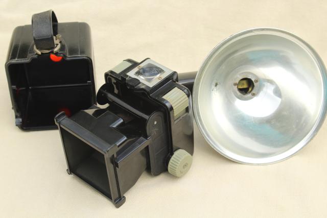 vintage Brownie Hawkeye Kodak camera, old bakelite camera w/ light flash attachment