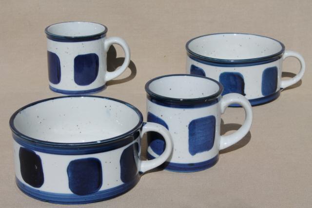 vintage Japan stoneware pottery soup mug bowls & coffee mugs, cobalt blue pattern