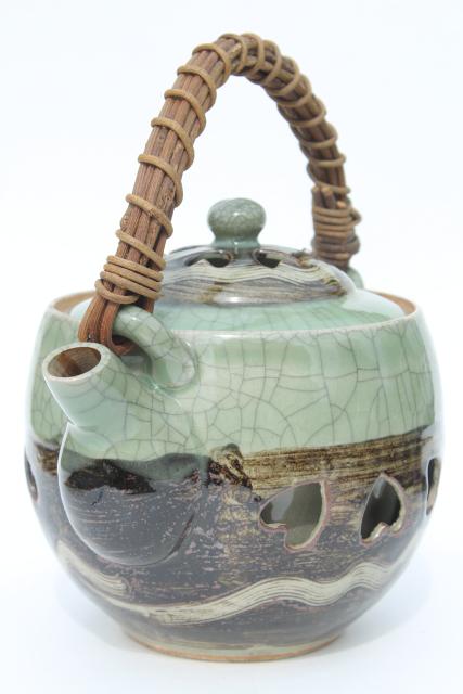 vintage Japanese Somayaki celadon green crackle glaze pottery tea pot & bowl cups