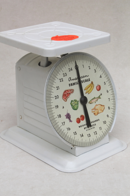 Vintage American Family kitchen scale w/ great graphics, 25 lb platform scale