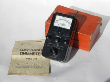 Vintage bakelite Simpson model 362 low range ohmmeter w/manual & original box