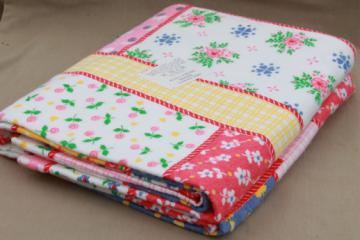 Vintage blanket w/ patchwork quilt print, polyester blanket w/ original label
