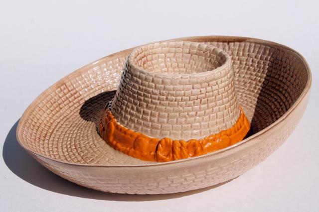 vintage ceramic chip & dip bowl - cowboy hat for corn chips & salsa, nachos