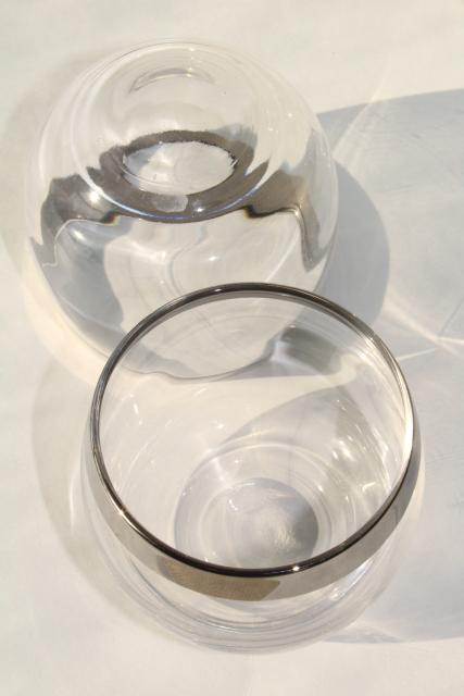 vintage mid-century mod roly poly glasses, Dorothy Thorpe silver platinum band tumblers 
