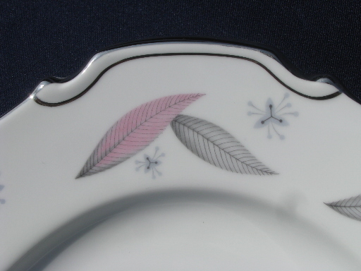 Vintage pink and grey Serenade leaf pattern fine china for 12, Narumi - Japan