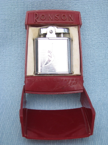 1940s vintage Ronson whirlwind lighter w/original case engraved WLG