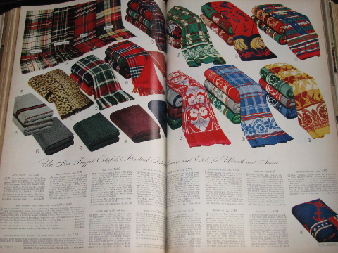 1951 - 52 Fall / Winter vintage Montgomery Wards big book catalog