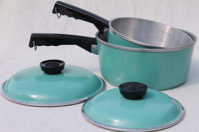 50s 60s vintage Club aluminum pots & pans in retro aqua turquoise blue color