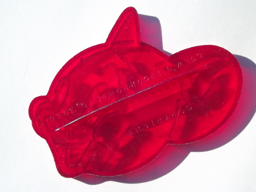 50s vintage Tom & Jerry cookie cutters, red plastic cartoon characters