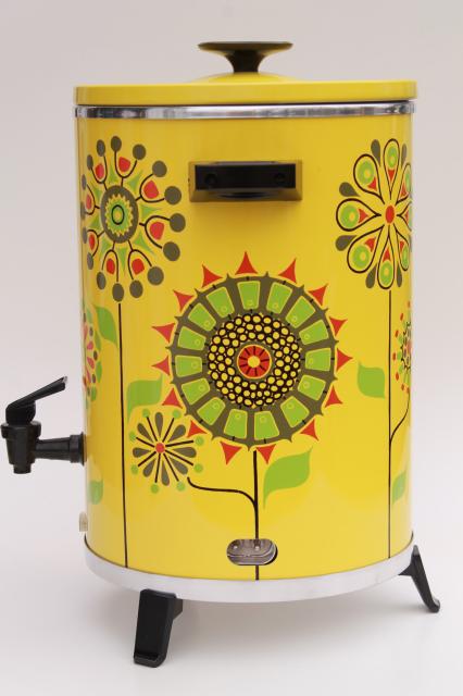 60s 70s flower power West Bend party perk, vintage 30 cup electric coffee percolator
