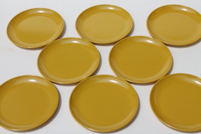 60s 70s vintage harvest yellow gold & white melmac, mod melamine plastic dishes set