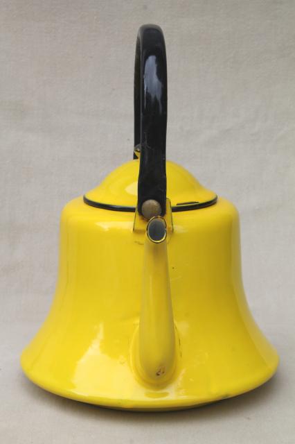 60s retro enamelware tea kettle, vintage sunshine yellow & black enamel metal teapot