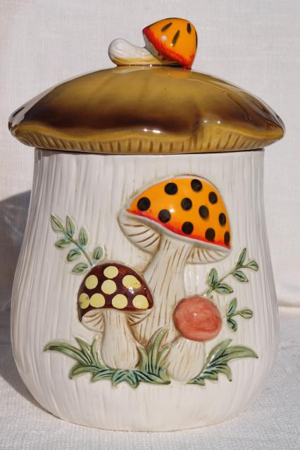 70s vintage Sears Merry Mushroom ceramic canisters, retro mushrooms ceramic Japan