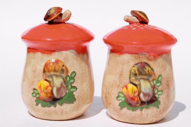 70s vintage handmade ceramic mushroom S&P set, magic mushrooms orange toadstool shakers