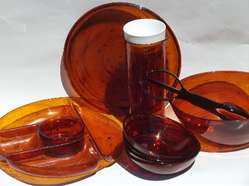 70s vintage tortoise shell plastic dishes, retro summer serving pieces