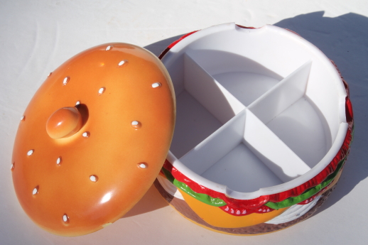 90s retro plastic Hamburger condiment dish for ketchup, mustard, relish - mint in box