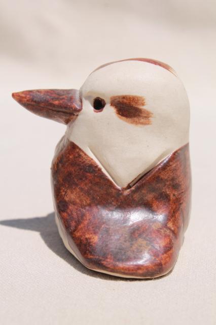 Australian Billabong pottery, small kookaburra bird figurine made in Australia 