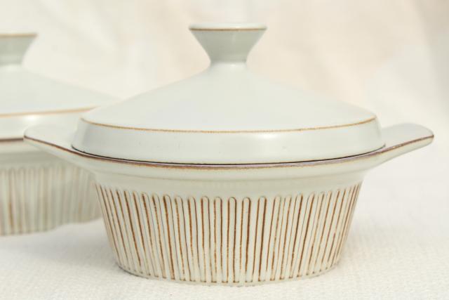 Cleopatra Fris Holland pottery, mod vintage ceramic casseroles, individual covered dishes