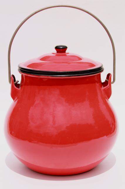 Danish mod style vintage Japan enamelware, red cooking pot kettle or lunch pail w/ handle
