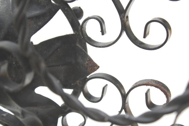 Spanish colonial gothic black wrought iron drinks holder, vintage amber glass glasses w/ rack