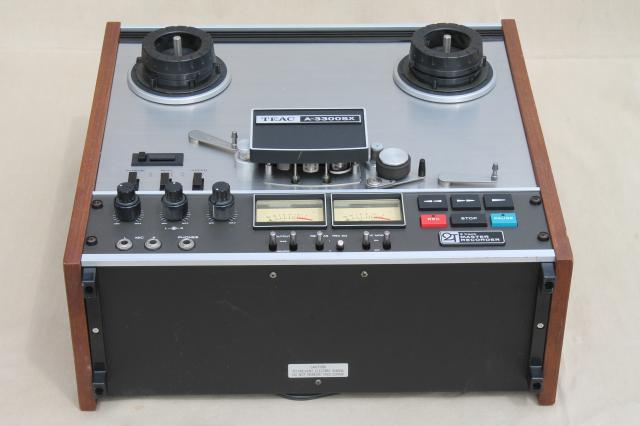 TEAC A-3300SX 2T,  retro reel to reel tape deck w/ no reels early 80s