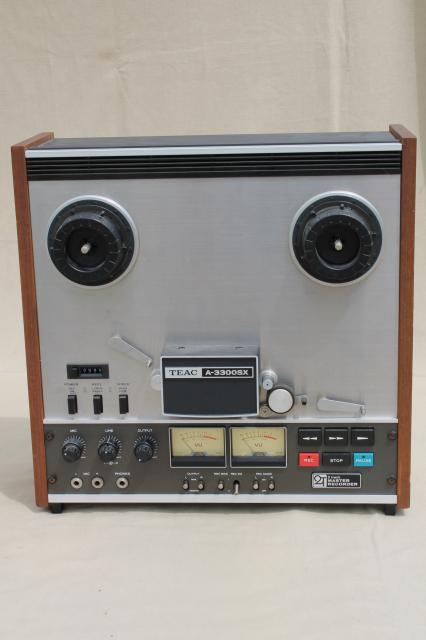 TEAC A-3300SX 2T,  retro reel to reel tape deck w/ no reels early 80s