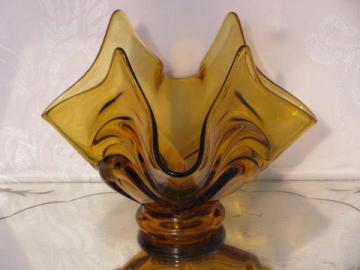 Amber art glass handkerchief vase