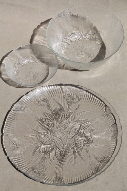 Arcoroc clear glass salad set bowls, crocus floral Canterbury Spring breeze bouquet