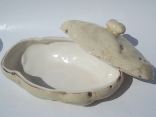 Baked potatoes 70s handmade ceramic potato bowls w/ lids, S&P shakers
