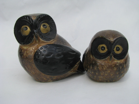 Big & little owls, rustic pottery owl figures - retro vintage 70s stoneware