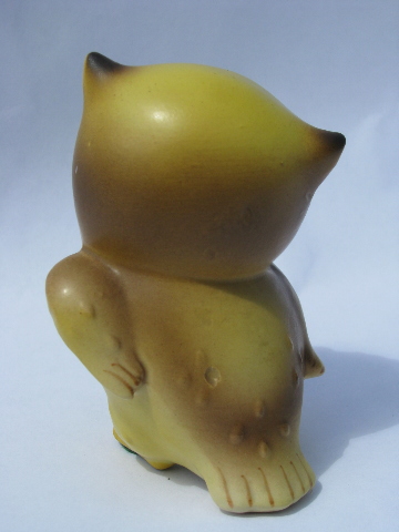 Big-eyed baby owl figurine, retro 60s vintage Josef Originals label